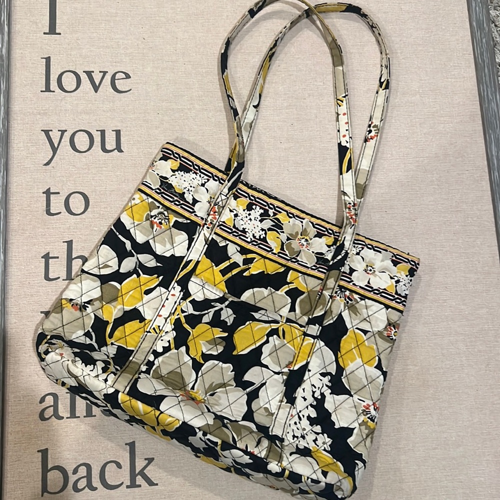 Vera Bradley mini bag 🖤